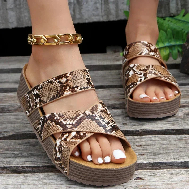Lore | Orthopedic Sandals